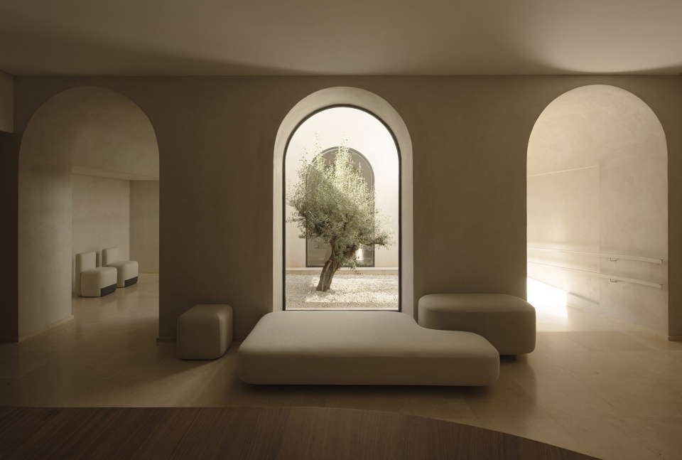 Clinica Alejandria by ERRE arquitectura