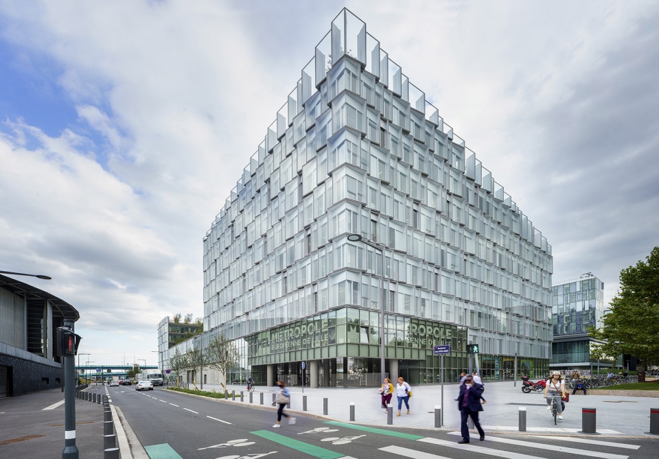 iotope building in lille france by henning larsen