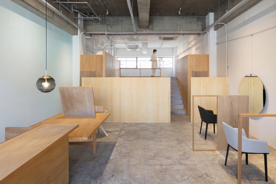 Laughter Hair Salon by SIDES CORE