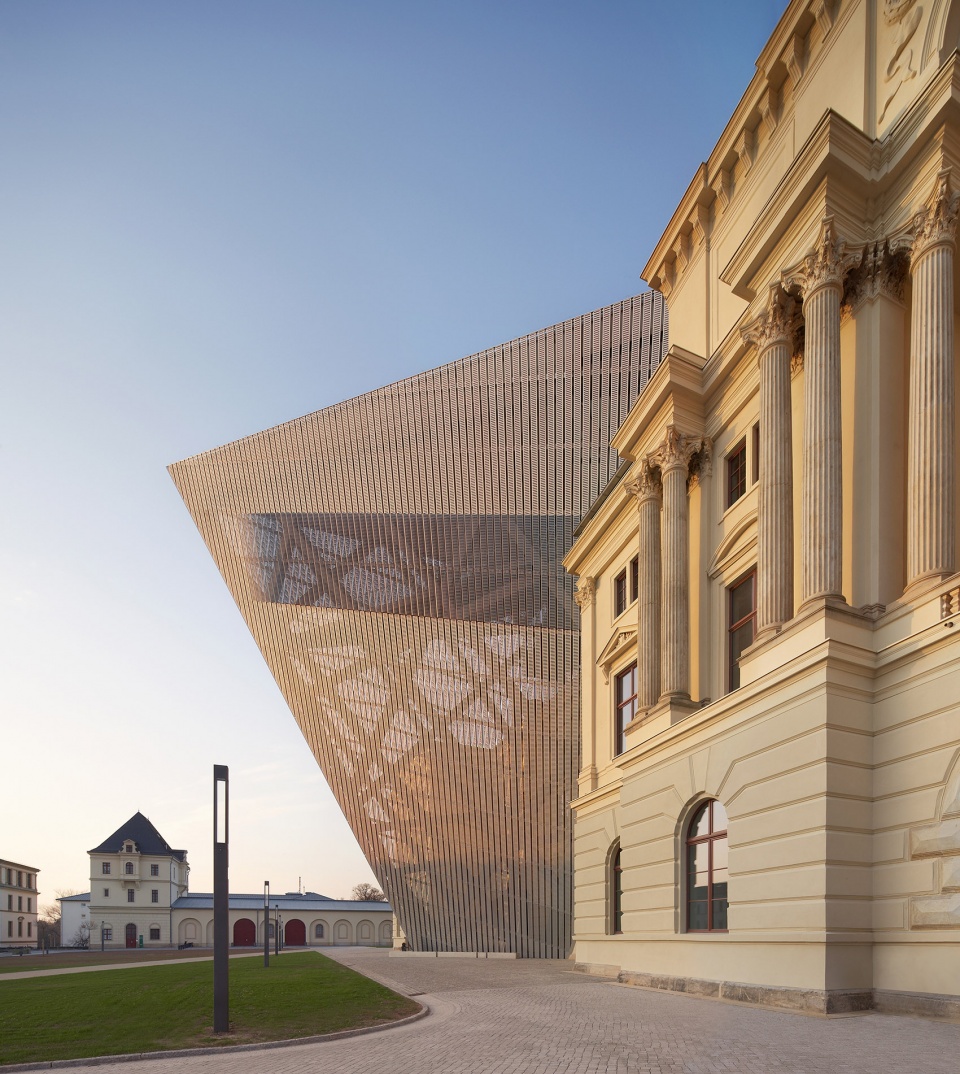 dresden museum of military history by studio libeskind