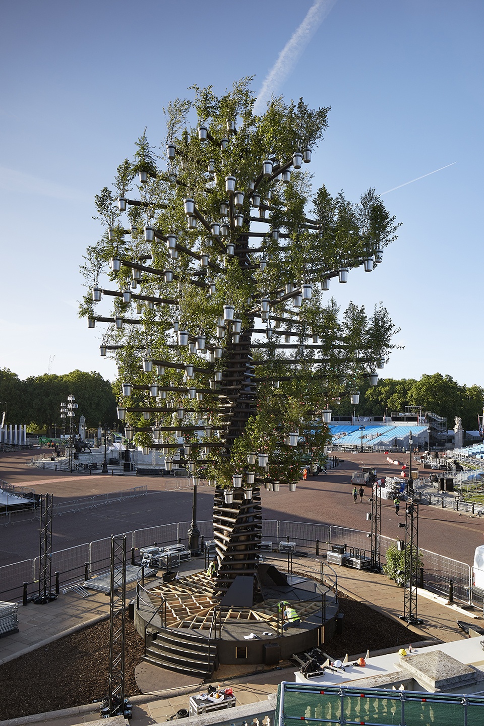 tree of trees by heatherwick studio