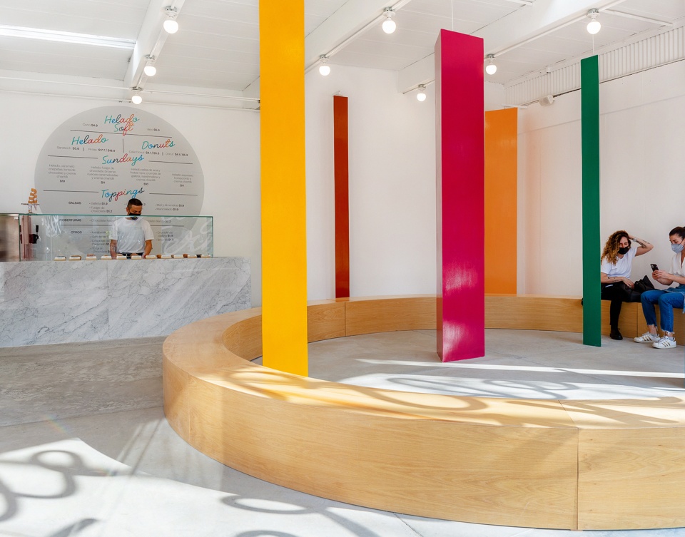 colorful abstract pop up by studio cadena