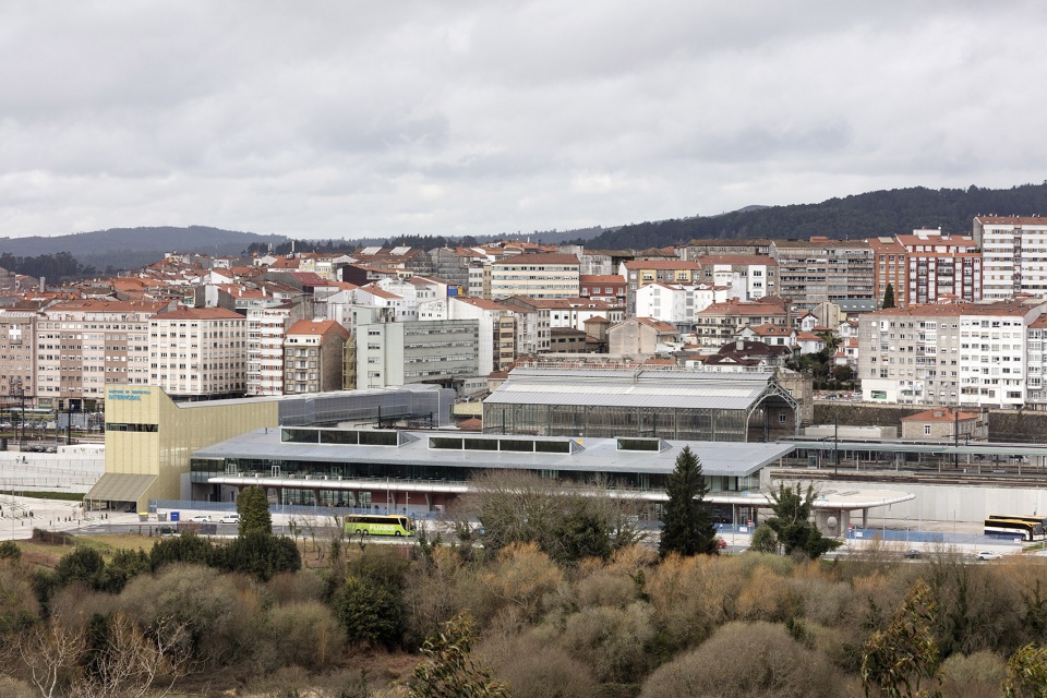 bus station integrated in the santiago de compostela intermodal station by idom