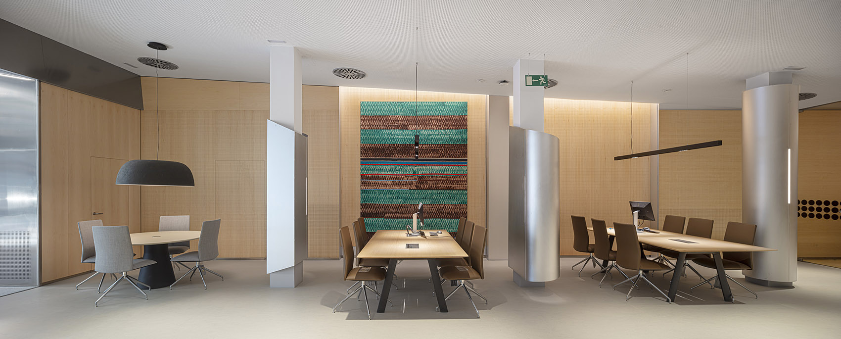 Banc Sabadell Welcome Hub by Mateo Arquitectura