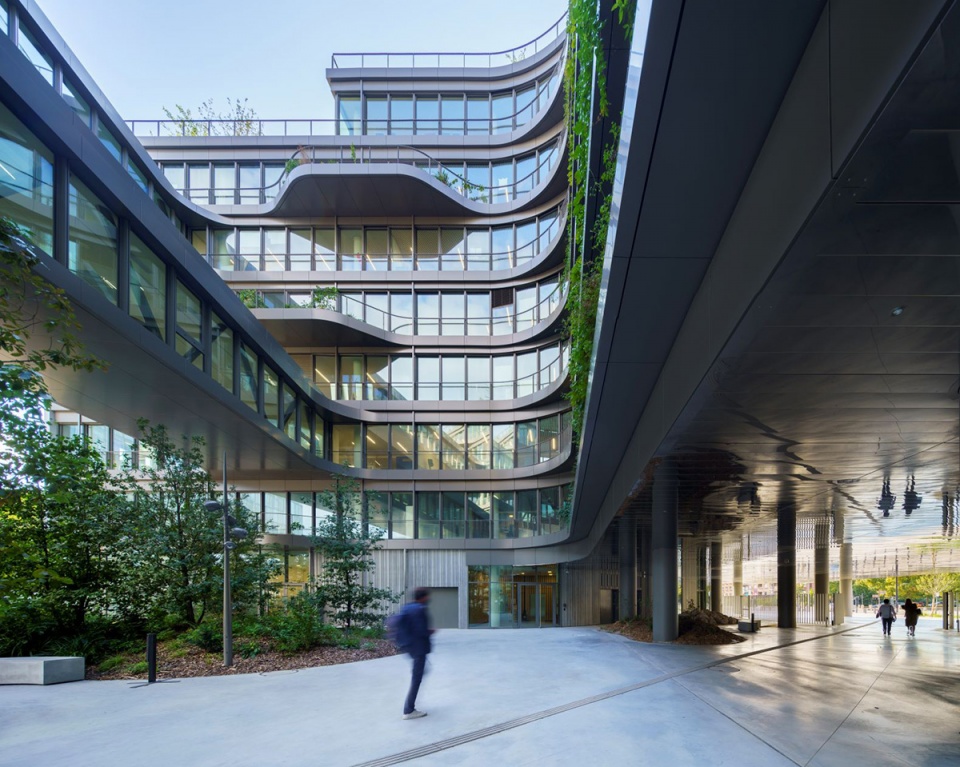 iotope building in lille france by henning larsen