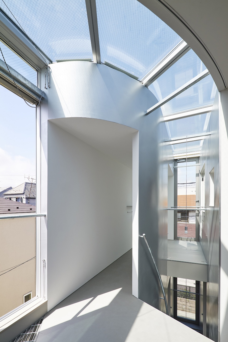 scenery scooping house by not architects studio