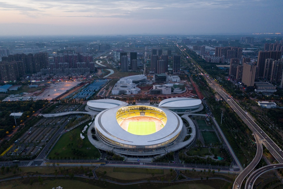 Dongxihu Sports Center by CITIC DESIGN