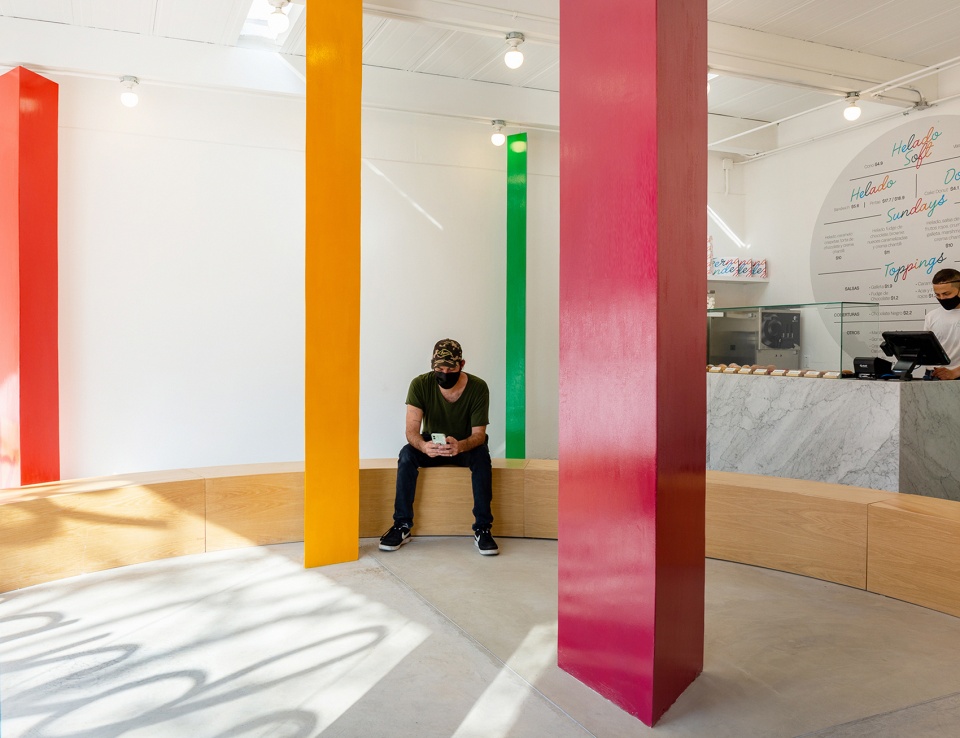 colorful abstract pop up by studio cadena