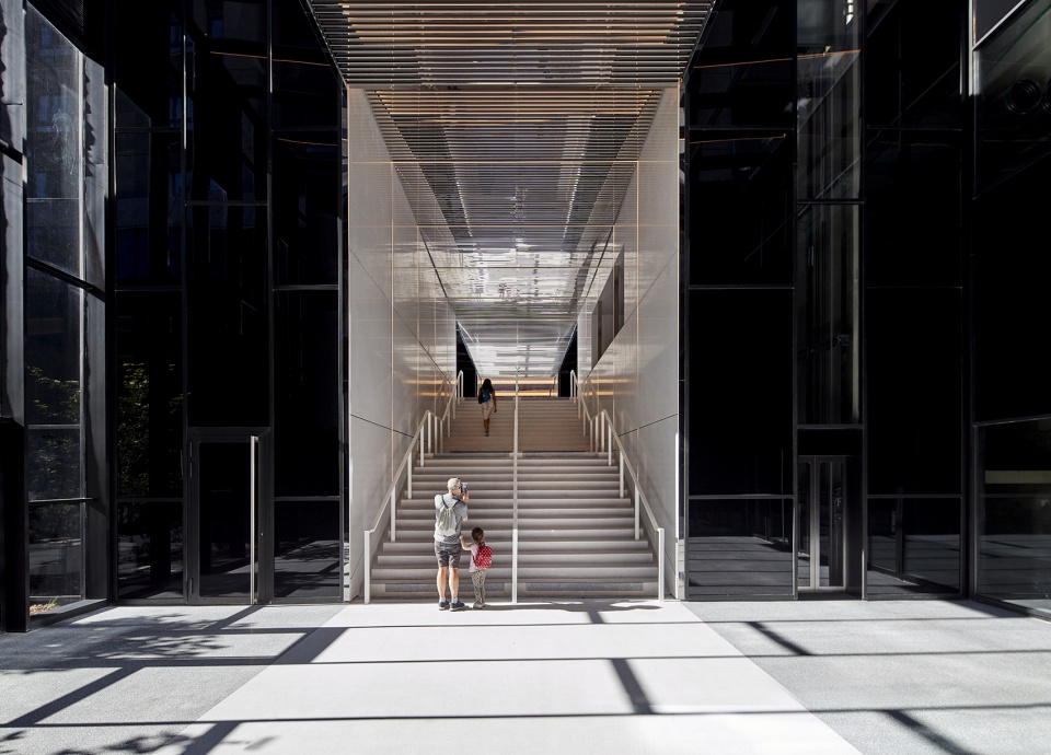 restructuring of the vieux pont de sevres public passageways and climbing complex by atelier du pont