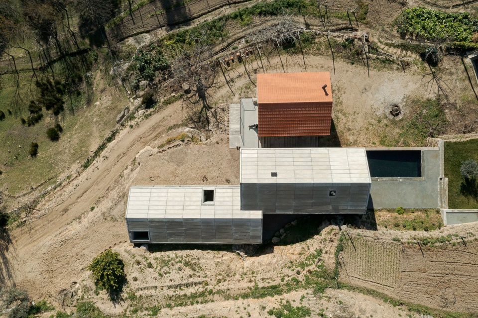 House NaMora by Filipe Pina David Bilo