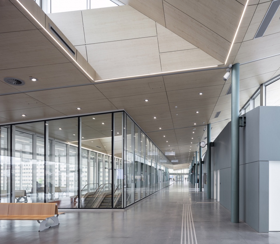 bus station integrated in the santiago de compostela intermodal station by idom