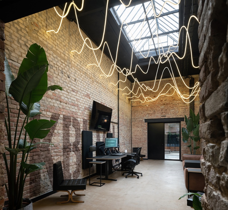 kabelovna studios by b 2 architecture
