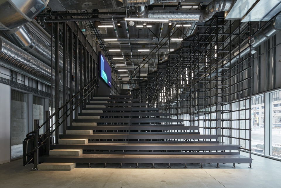 9th avenue parkade innovation centre by 5468796 architecture and kasian architecture
