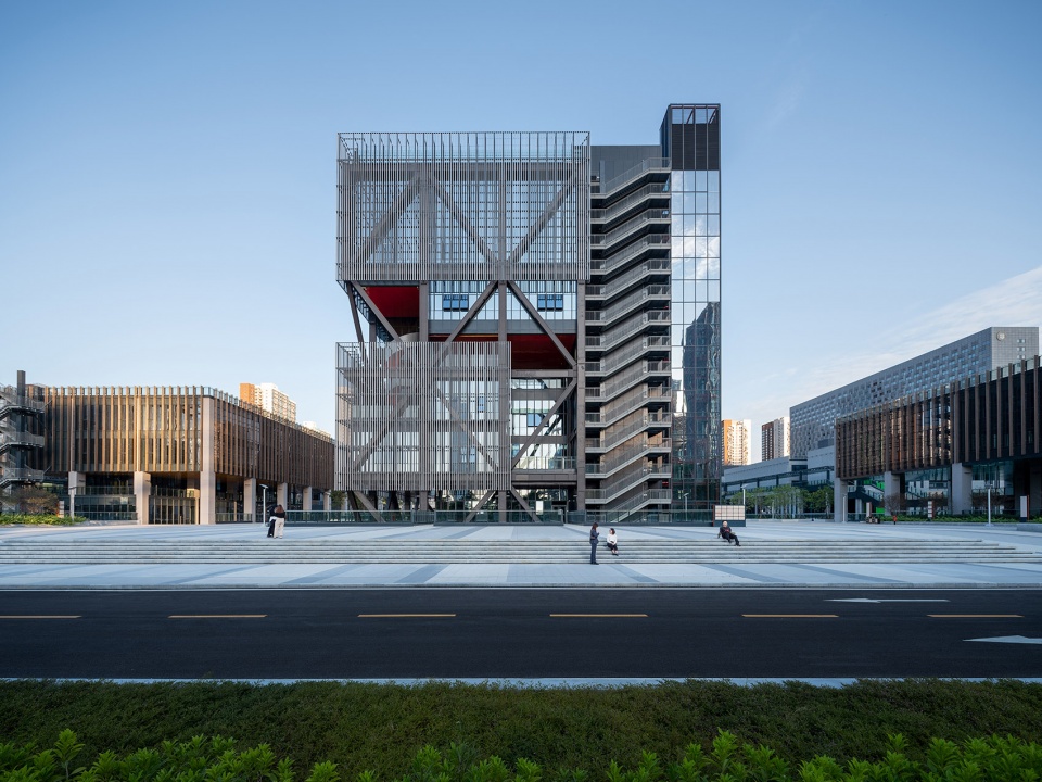 North Zone of Qianhai Shenzhen Hong Kong Youth Innovation and Entrepreneur Hub in Shenzhen by L A Design Group
