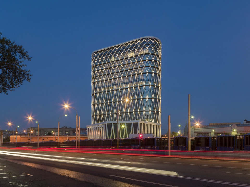 Zemelny Office Building by UNK