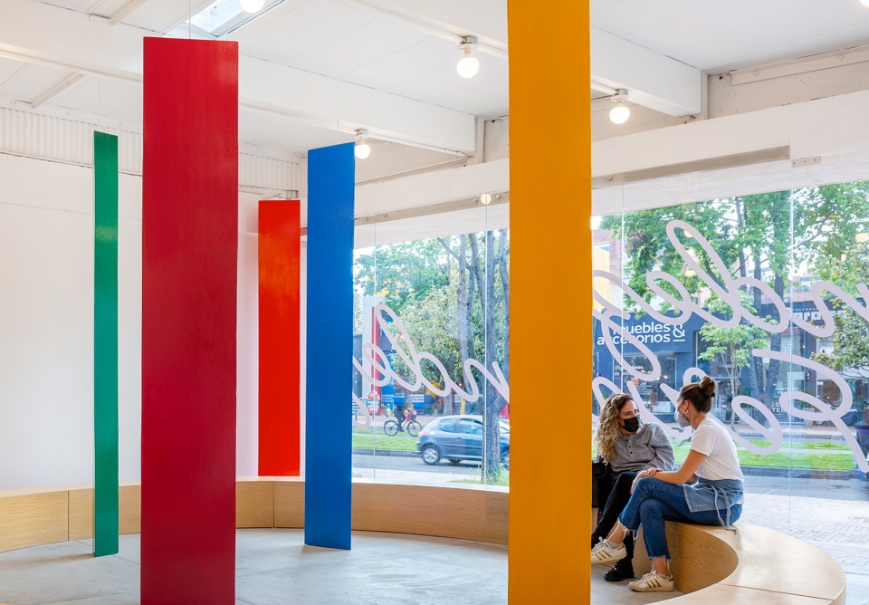 colorful abstract pop up by studio cadena