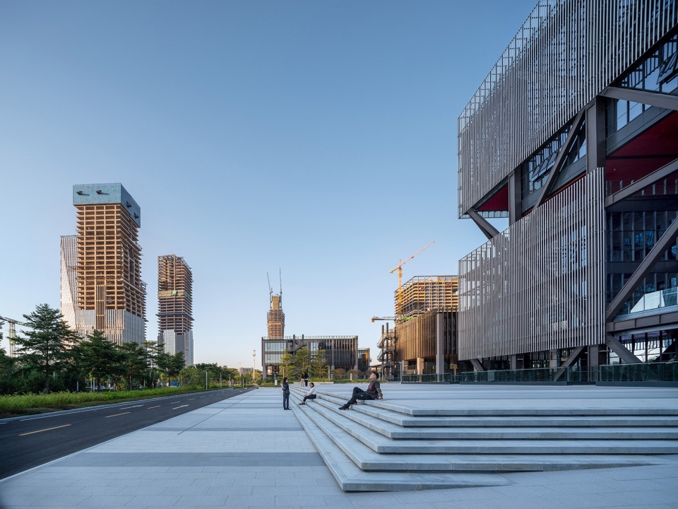 North Zone of Qianhai Shenzhen Hong Kong Youth Innovation and Entrepreneur Hub in Shenzhen by L A Design Group
