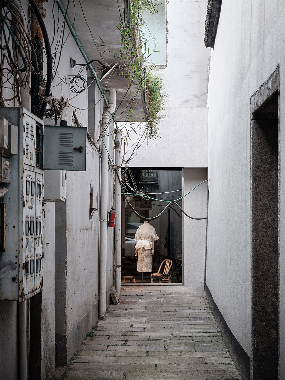 SCENERY ALLEY Hangzhou Beco295 select store and creative space by TEAM BLDG