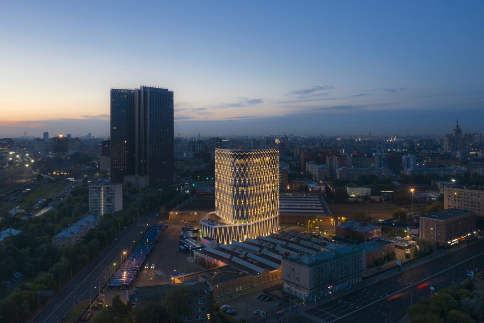 Zemelny Office Building by UNK