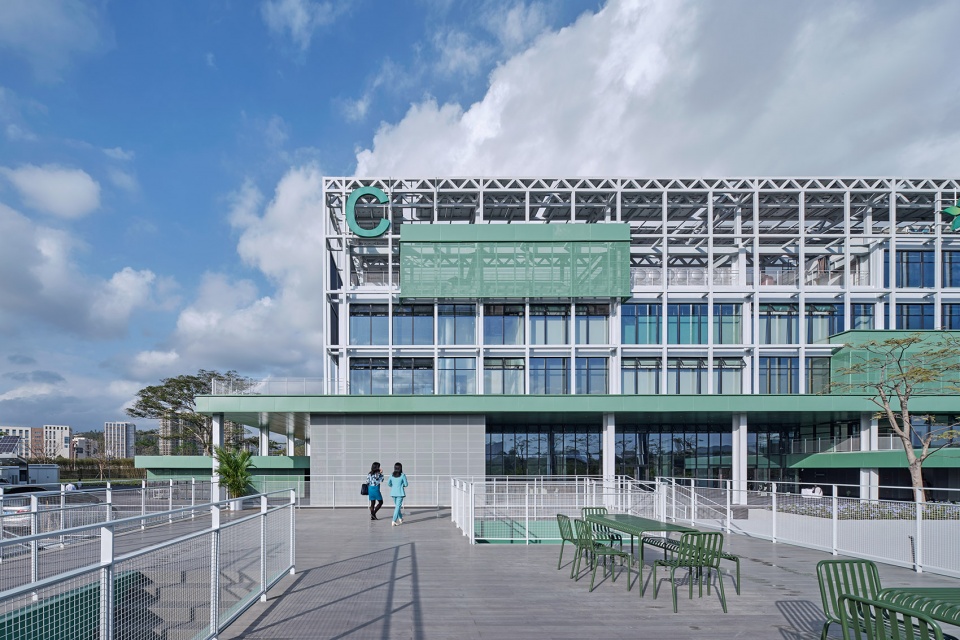 upgrading of shenzhen international low carbon city convention and exhibition center by original design studio tjad