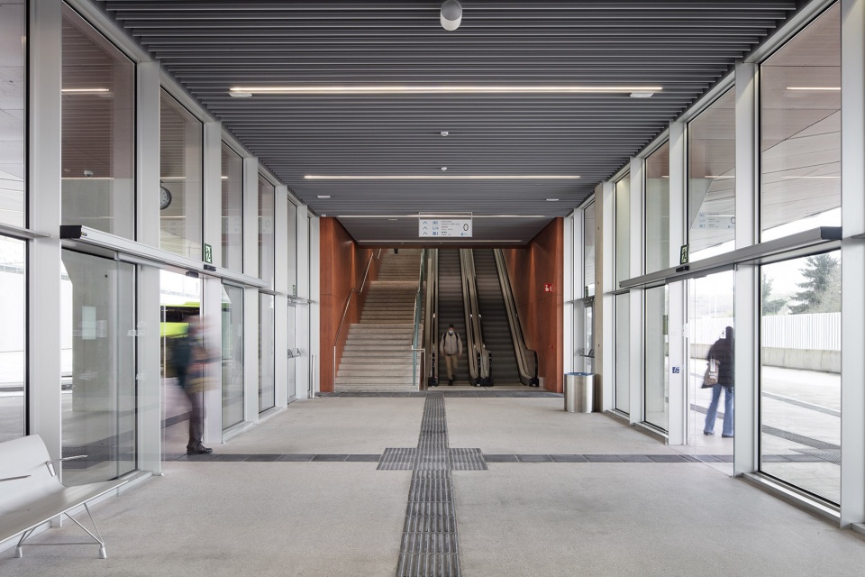 bus station integrated in the santiago de compostela intermodal station by idom