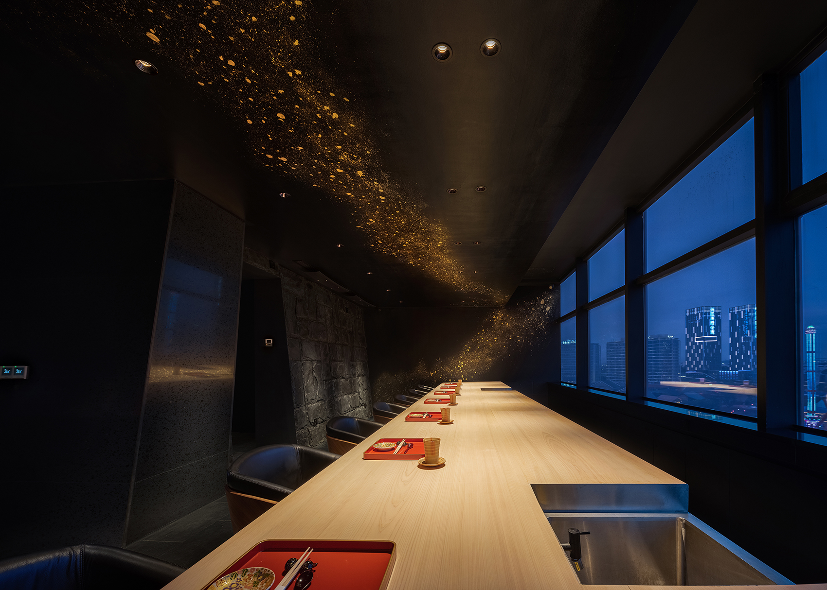 云响寿司,广东 / 堤由匡建筑设计工作室 + 北京鸣意品牌设计有限公司 | 谷德设计网 - gooood