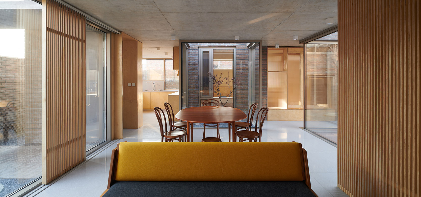 Residence of Three Generations China by MINOR lab