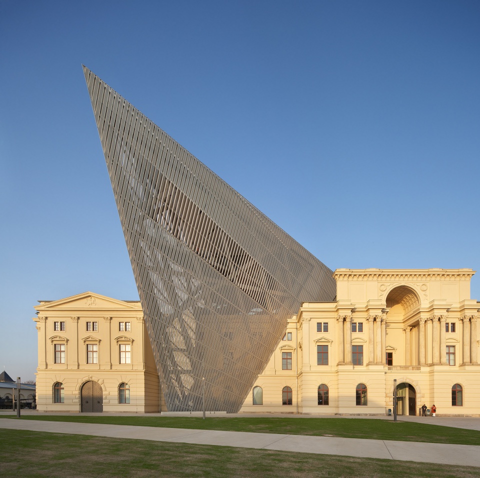 dresden museum of military history by studio libeskind