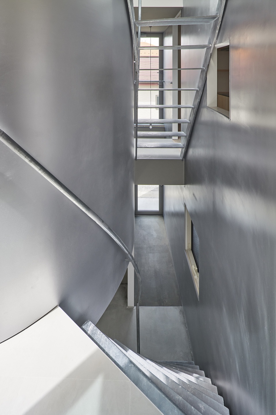 scenery scooping house by not architects studio