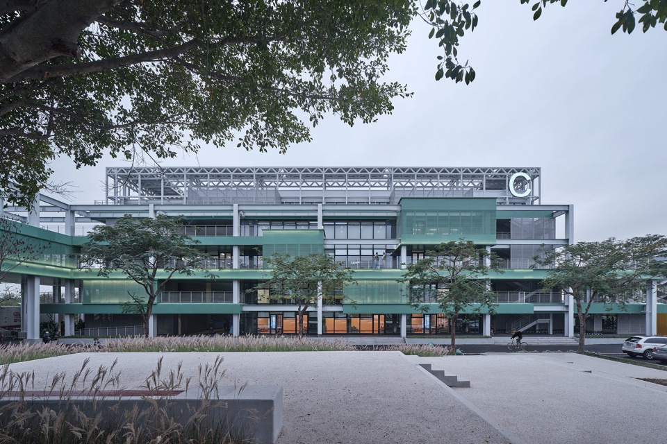 upgrading of shenzhen international low carbon city convention and exhibition center by original design studio tjad