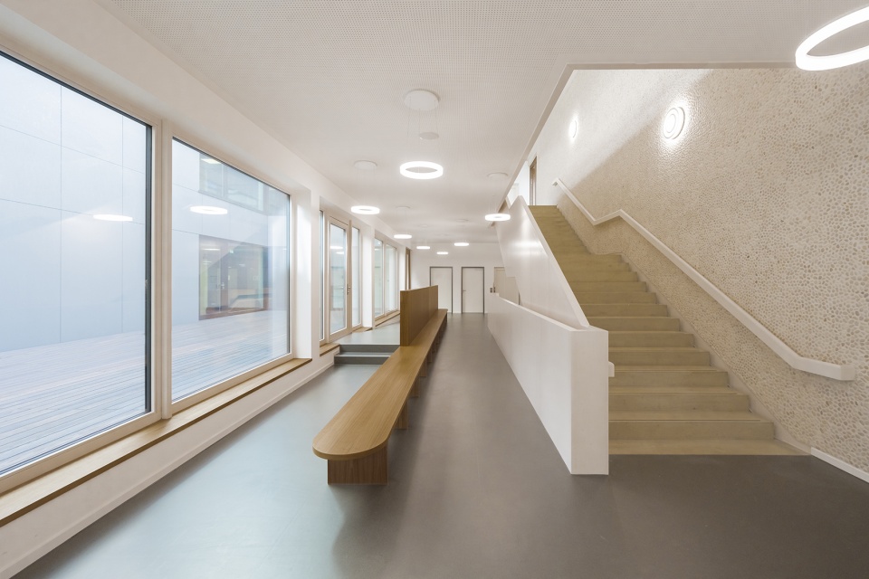 inclusive school centre by sehw architektur