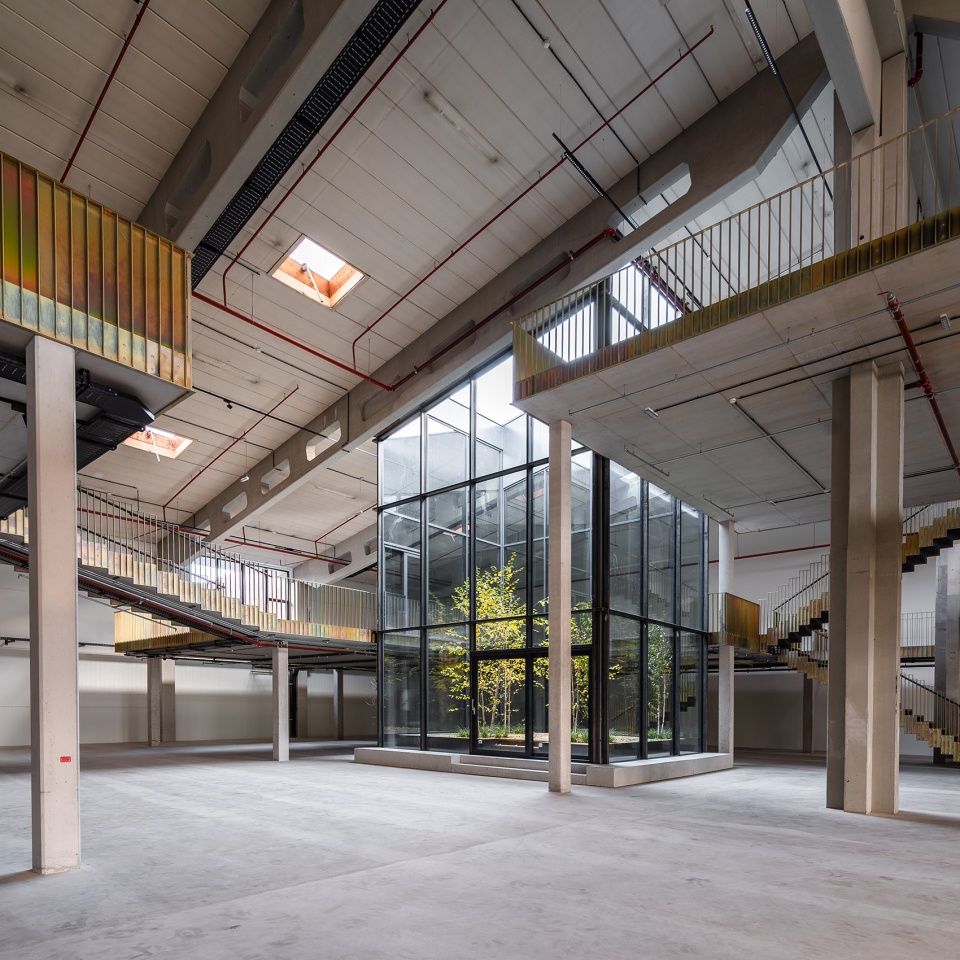 handelszentrum 16 by smartvoll architekten