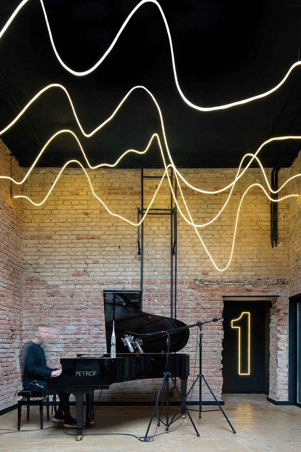 kabelovna studios by b 2 architecture