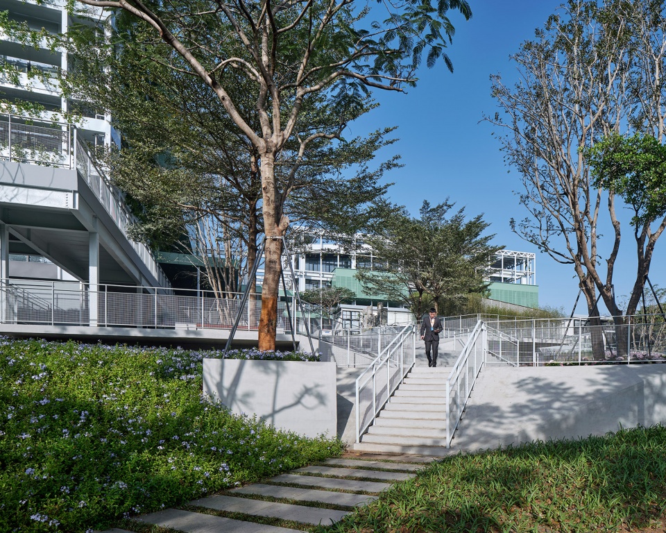 upgrading of shenzhen international low carbon city convention and exhibition center by original design studio tjad
