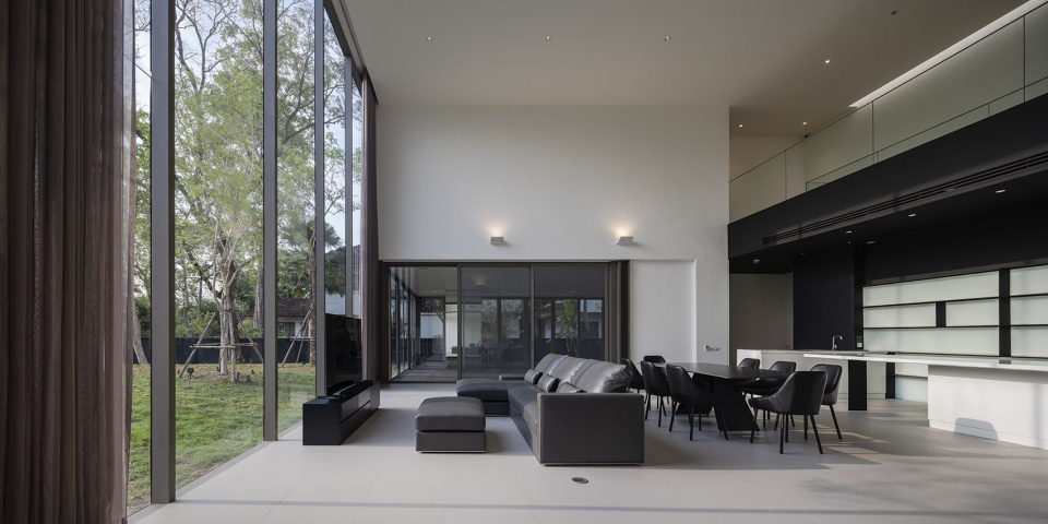 baan 9x9 by integrated field