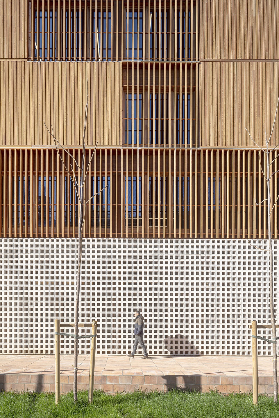 Centre for Community Life in Trinitat Vella Haz Arquitectura