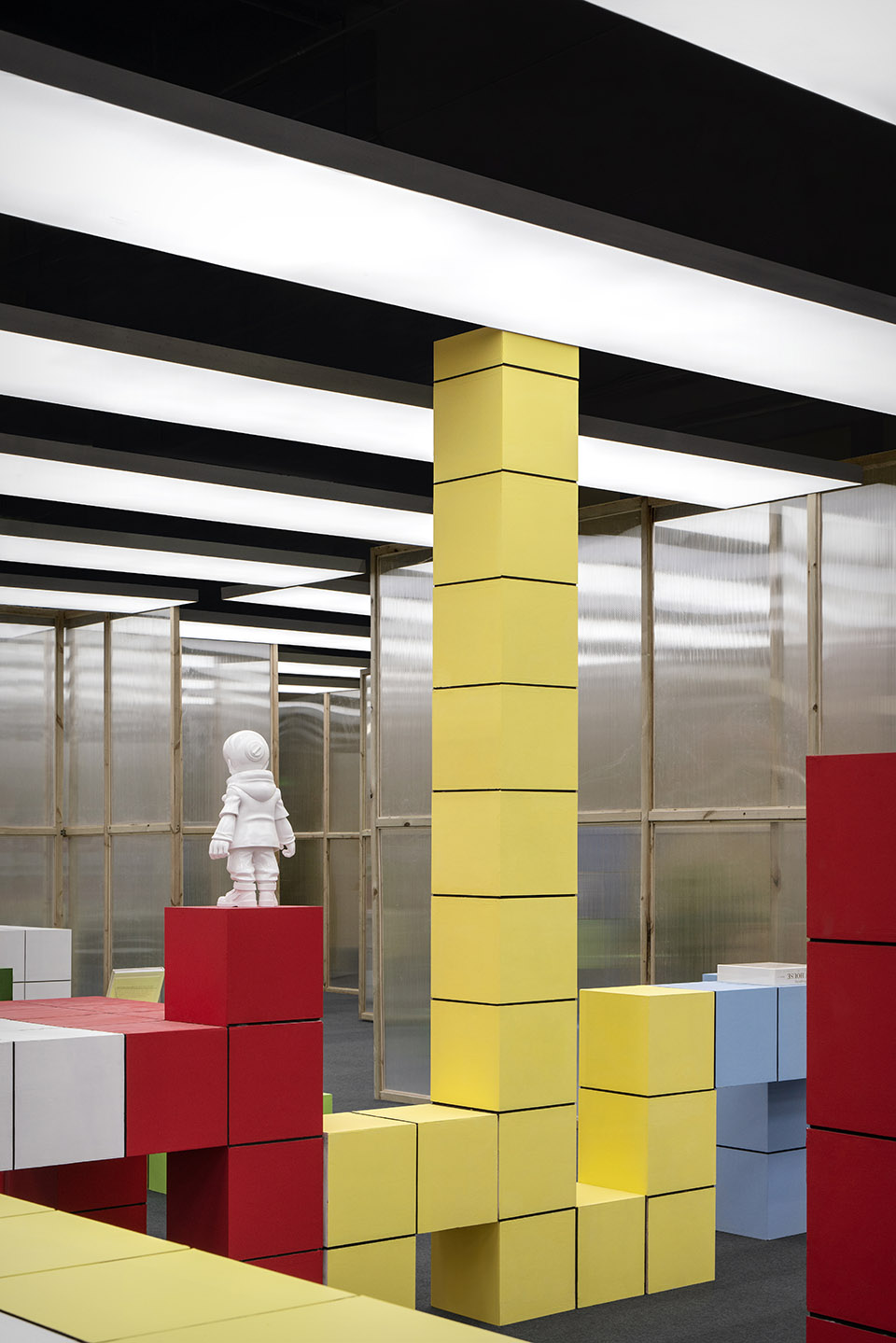 Bloom Bookstore, China by Spring Design Office 谷德设计网