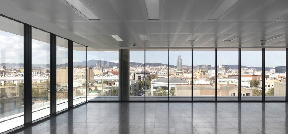 Sea Towers Office Building by GCA Architects