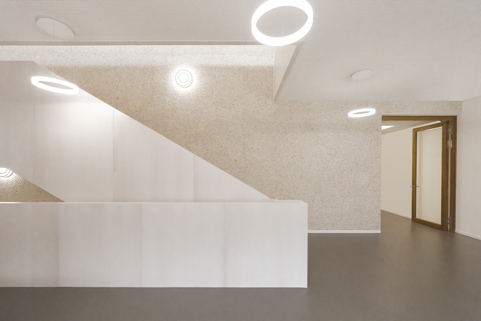 inclusive school centre by sehw architektur