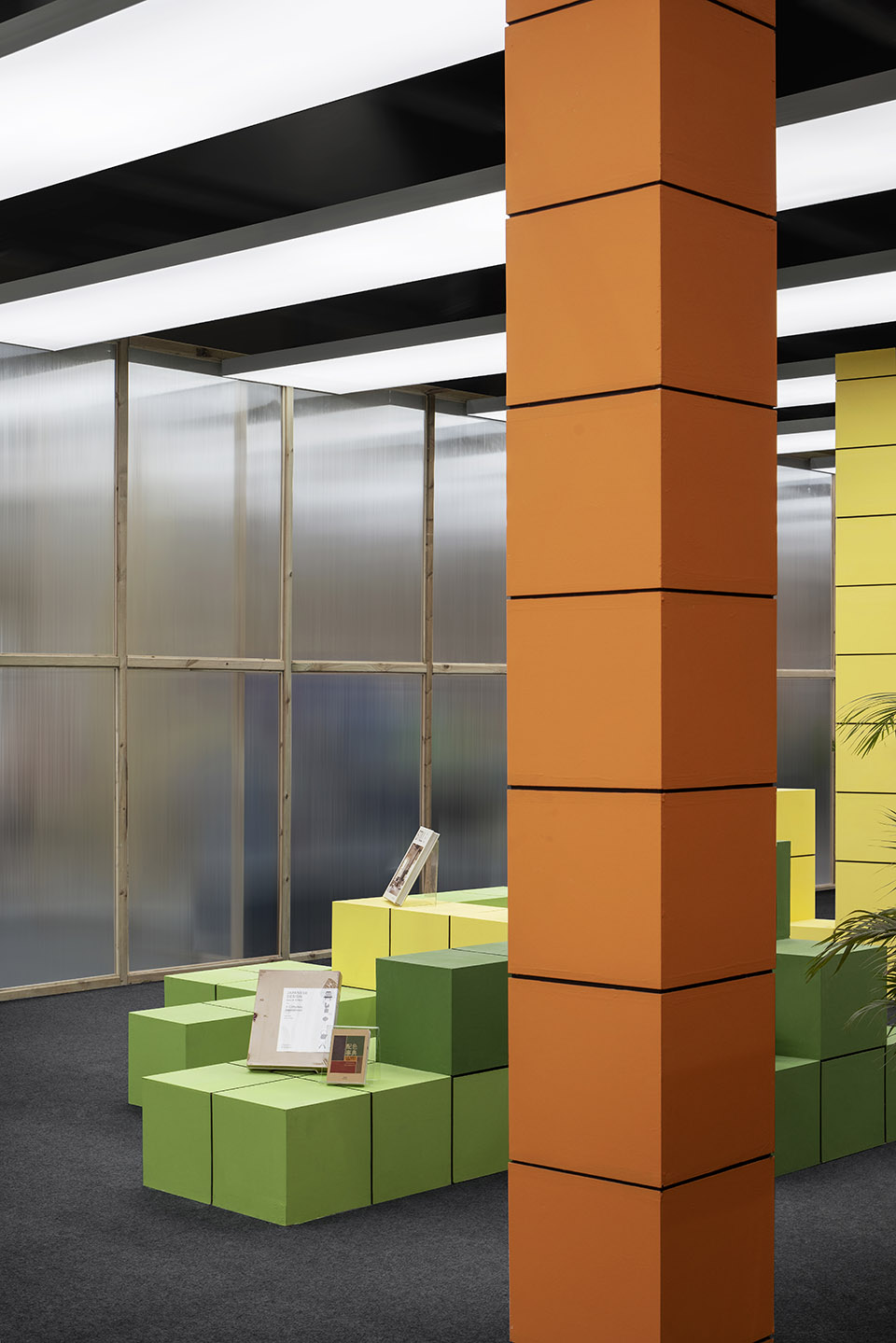 Bloom Bookstore, China by Spring Design Office 谷德设计网