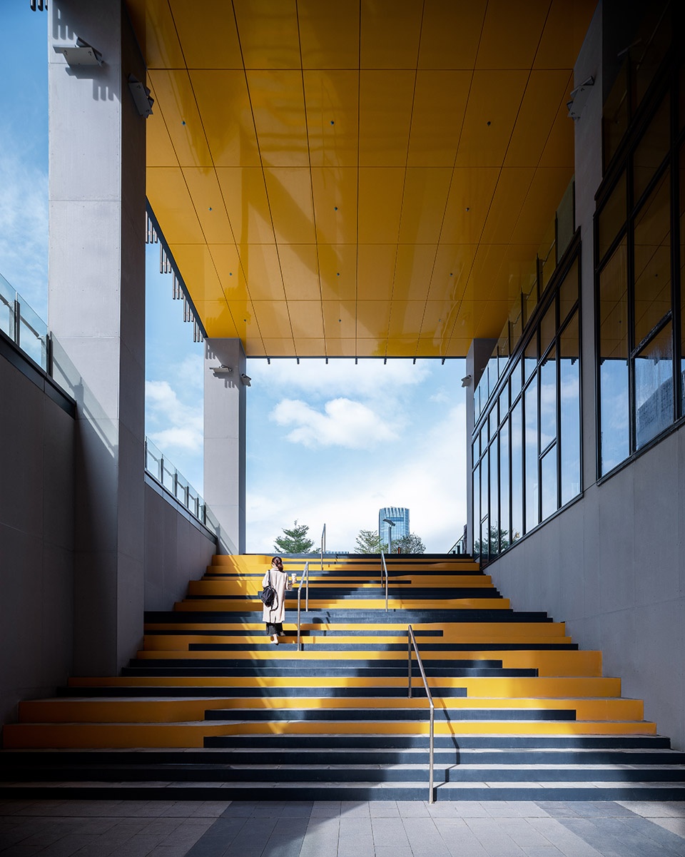 North Zone of Qianhai Shenzhen Hong Kong Youth Innovation and Entrepreneur Hub in Shenzhen by L A Design Group