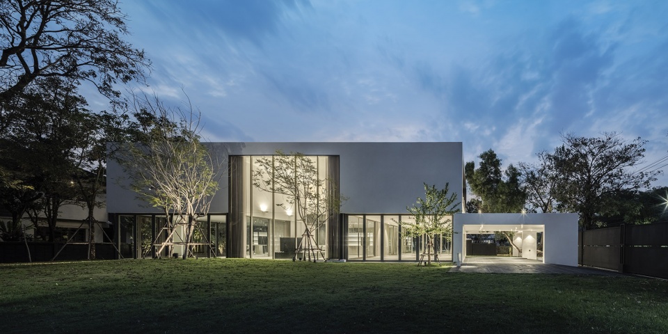 baan 9x9 by integrated field