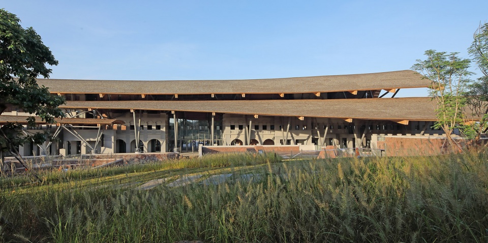 haikou citizen and tourist center land based rationalism