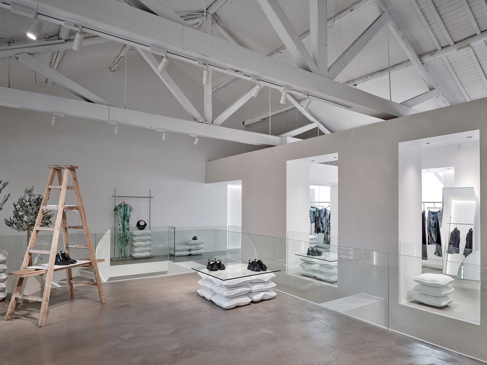 SCENERY ALLEY Hangzhou Beco295 select store and creative space by TEAM BLDG