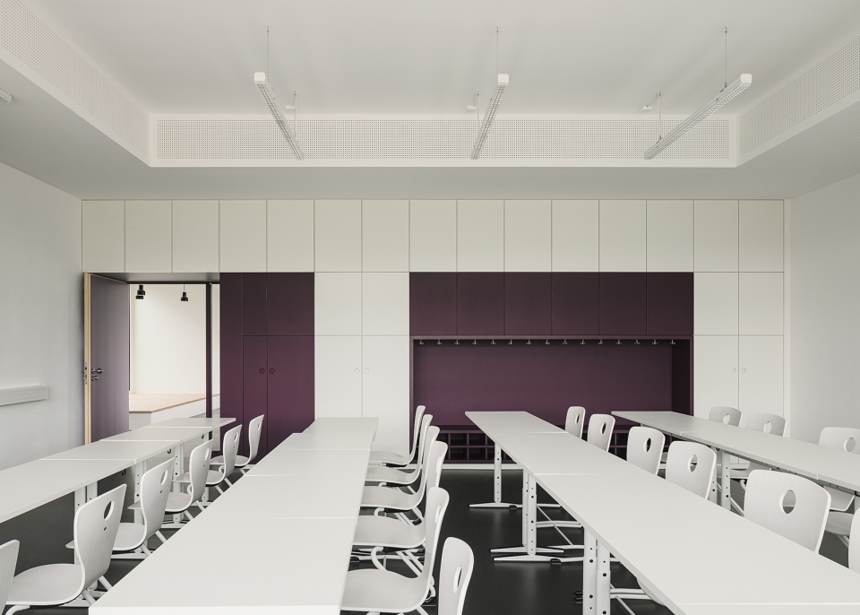 inclusive school centre by sehw architektur