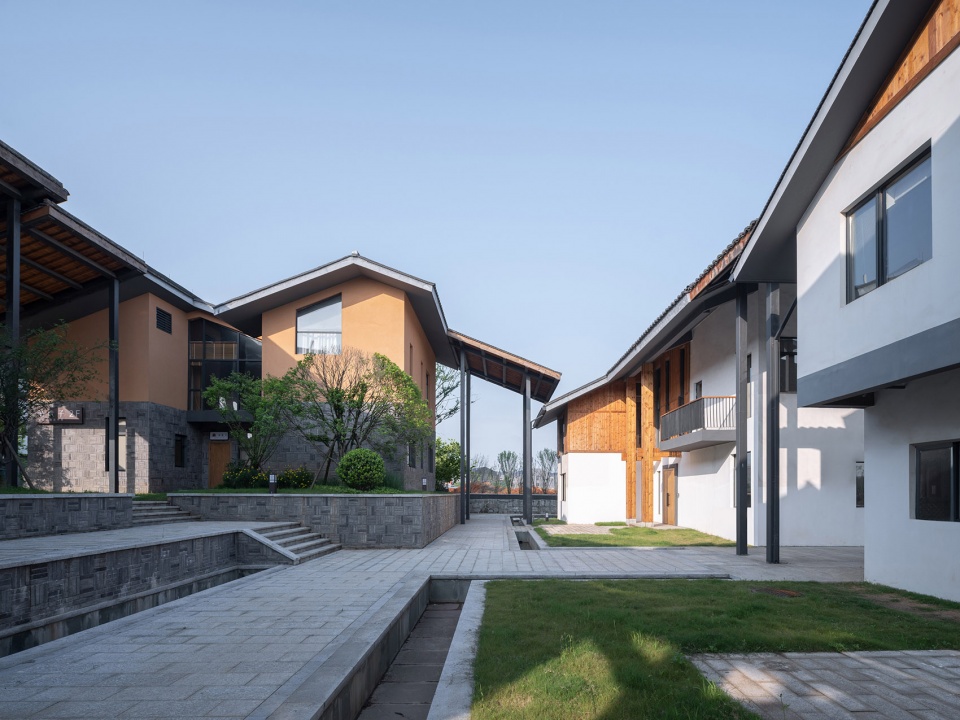 mi luo cityduan wu communityvillager relocating project by zaozuo architecture studio