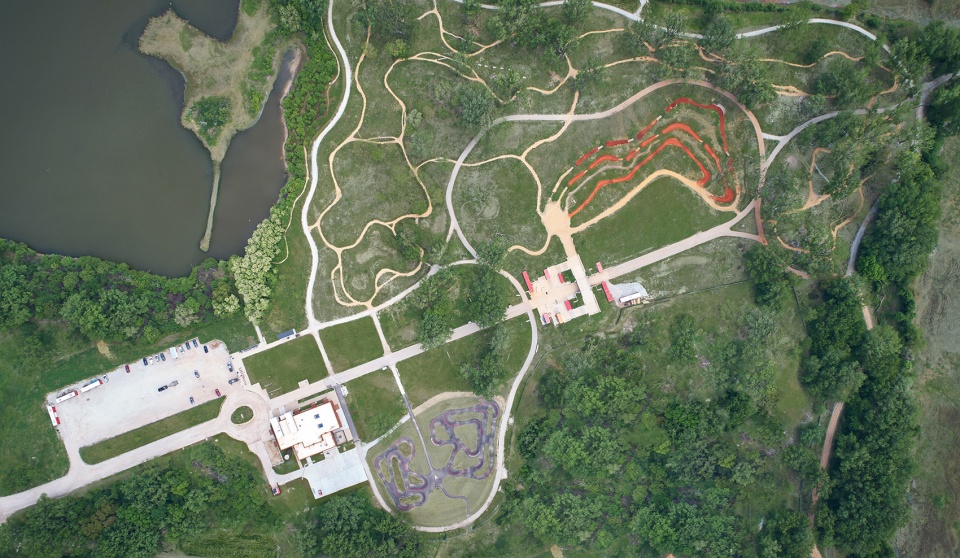 the ford calumet environmental center by valerio dewalt train