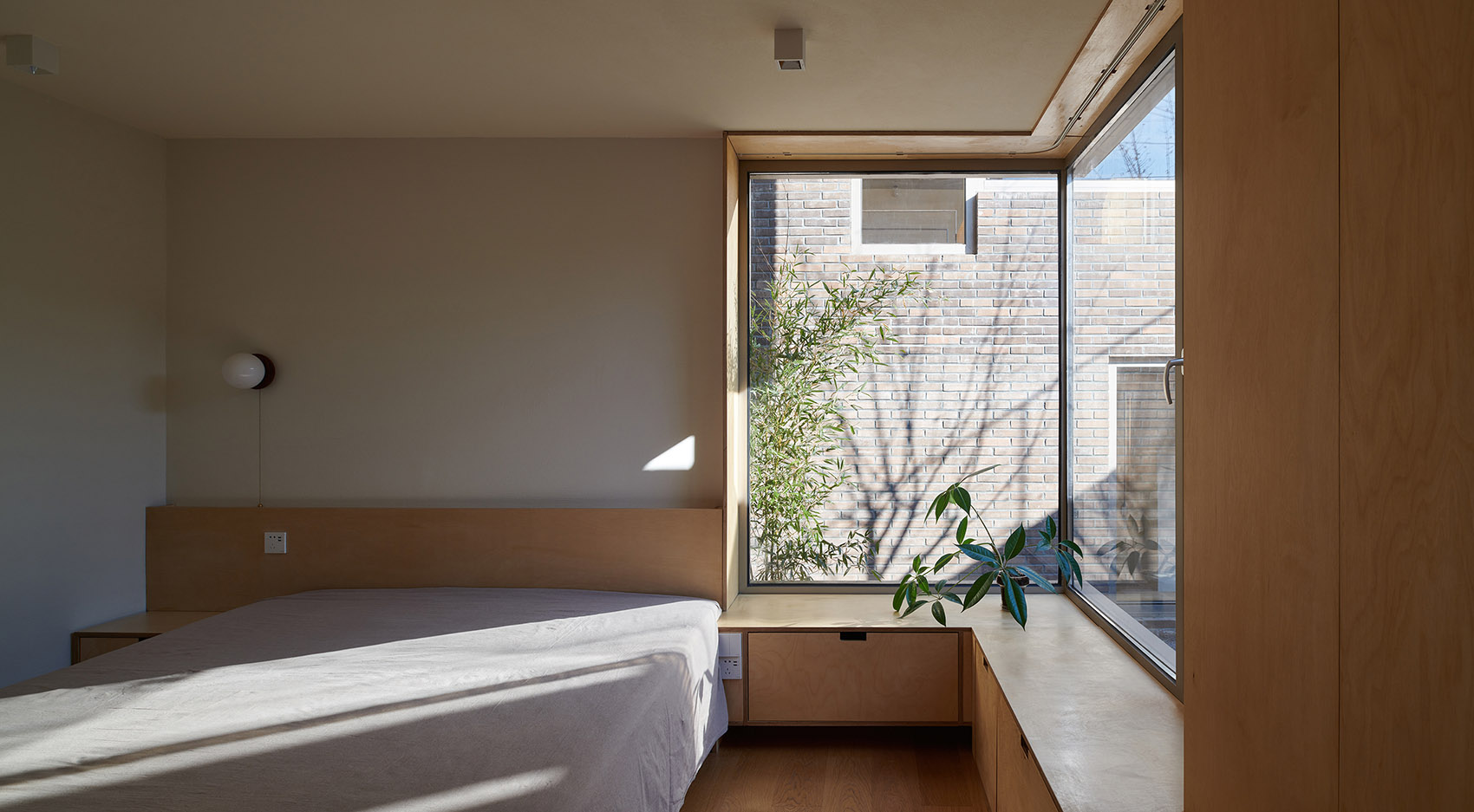 Residence of Three Generations China by MINOR lab
