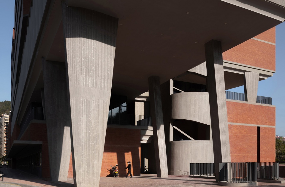 longyan workers cultural palace china by hhdesign