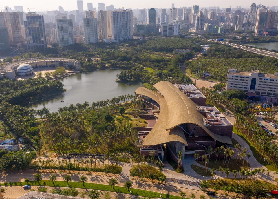 haikou citizen and tourist center land based rationalism